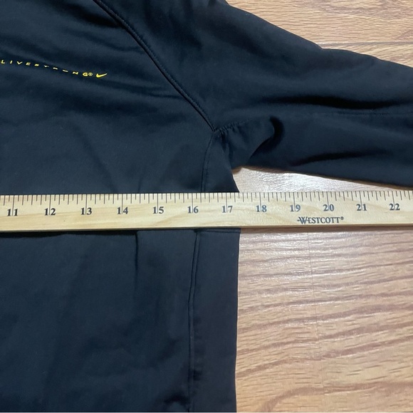 Nike Livestrong Sweatshirt Medium - Picture 7 of 10